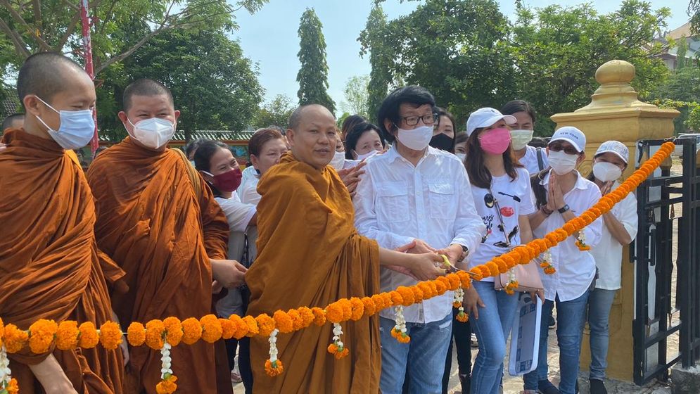 Peresmian patung Dewa Empat Muka di TITD Kwan Sing Bio Tuban