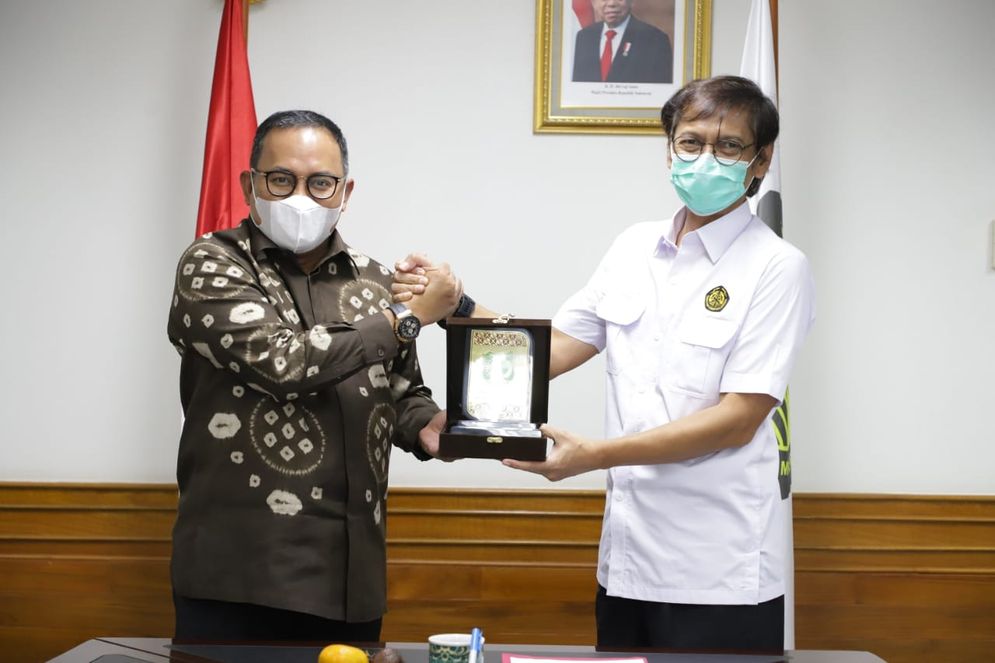 Bupati Dodi beraudiensi ke Kementerian ESDM
