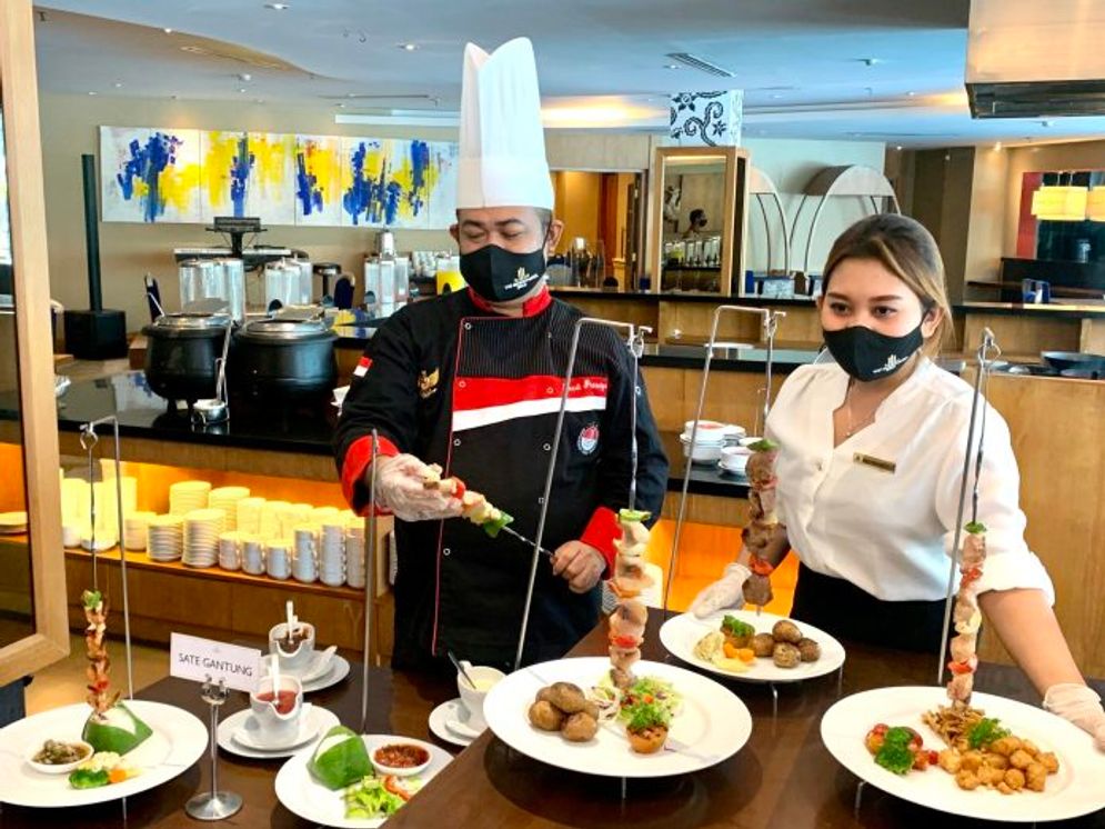 Sate gantung ala The Sunan Hotel Solo