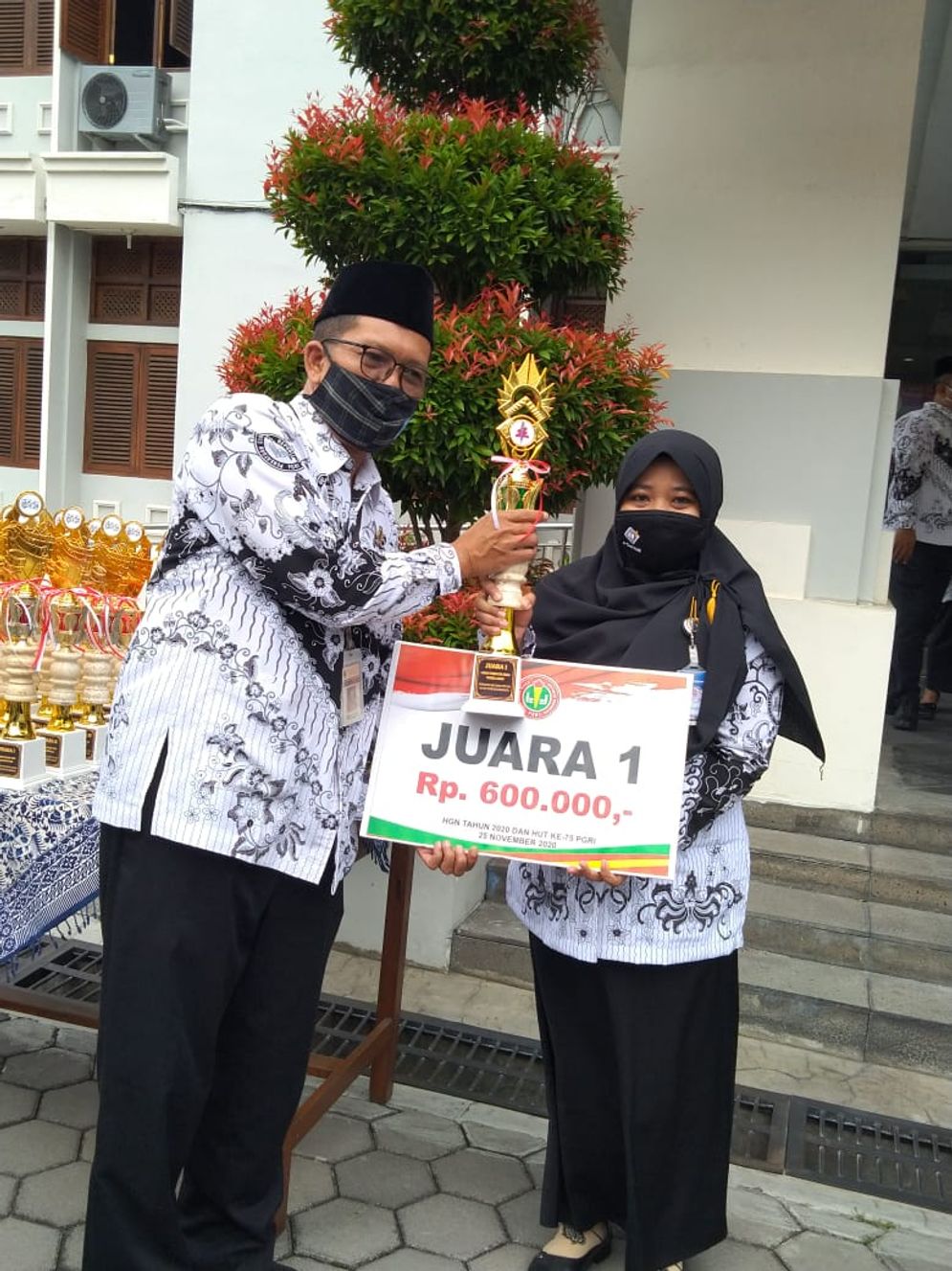 Ustadzah Nurul Fitria 