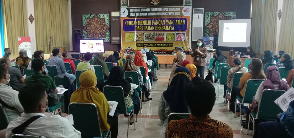 Sosialisasi BB POM cerdas memilih pangan yang aman dari bahan berbahaya di RSI Yarsis Sukoharjo 
