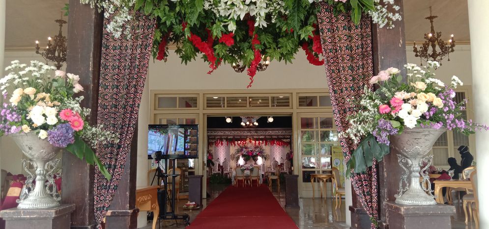Royal Besaran Tawarkan Royal Wedding di rumah heritage MN IV di komplek De Tjolomadoe