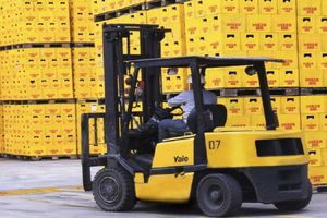 <p>Minuman beralkohol bir Anker milik PT Delta Djakarta Tbk (DLTA) / Deltajkt.co.id</p>
