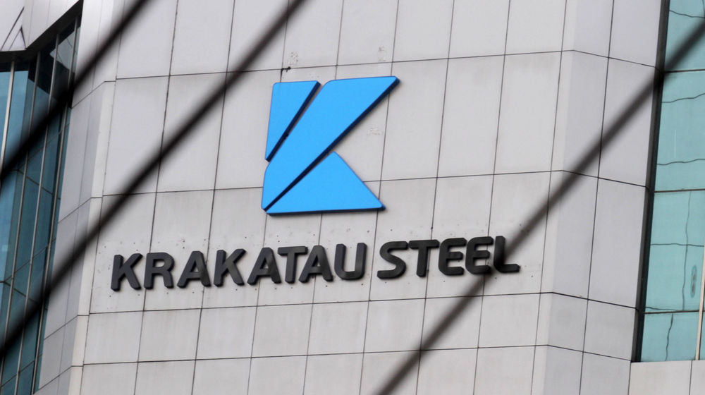 <p>Gedung Krakatau Steel di kawasan Gatot Subroto Kuningan. Foto: Panji Asmoro/TrenAsia</p>
