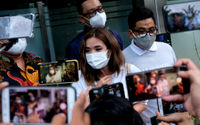 <p>Penyanyi Gisella Anastasia alias Gisel usai menjalani pemeriksaan di Mapolda Metro Jaya, Jakarta, Selasa, 17 November 2020. Foto: Ismail Pohan/TrenAsia</p>
