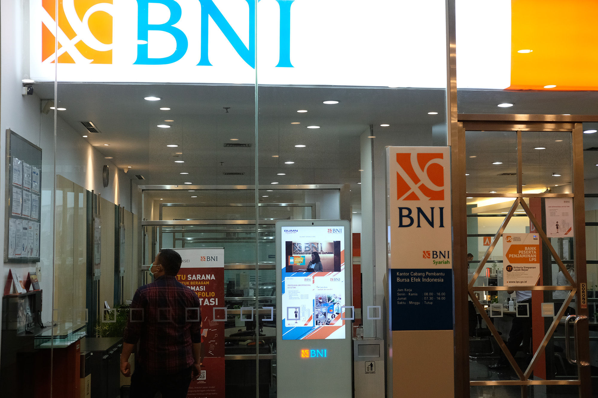 <p>Kantor Bank BNI cabang Bursa Efek, Jakarta,. Foto: Ismail Pohan/TrenAsia</p>

