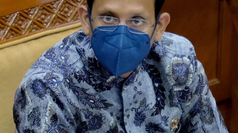 <p>Menteri Pendidikan dan Kebudayaan, Nadiem Makarim saat mengikuti rapat kerja dengan Komisi X DPR di Komplek Parlemen Senayan, Jakarta, Senin, 16 November 2020. Foto: Ismail Pohan/TrenAsia</p>
