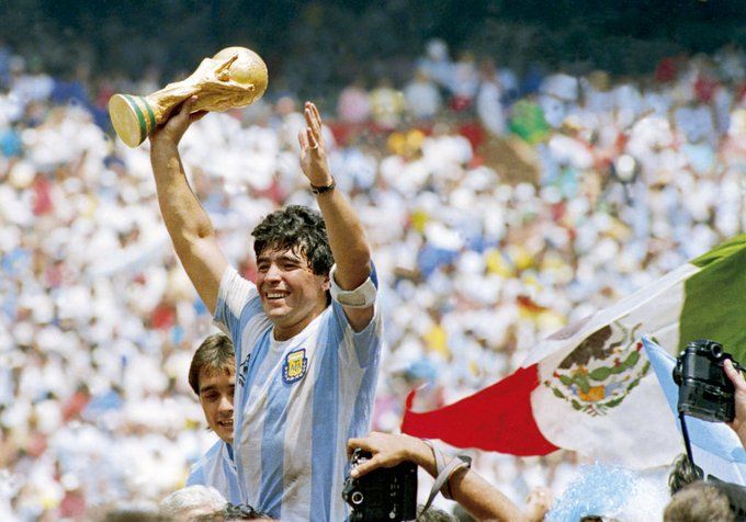 <p>Diego Maradona saat membela TImnas Argentina/Twitter</p>
