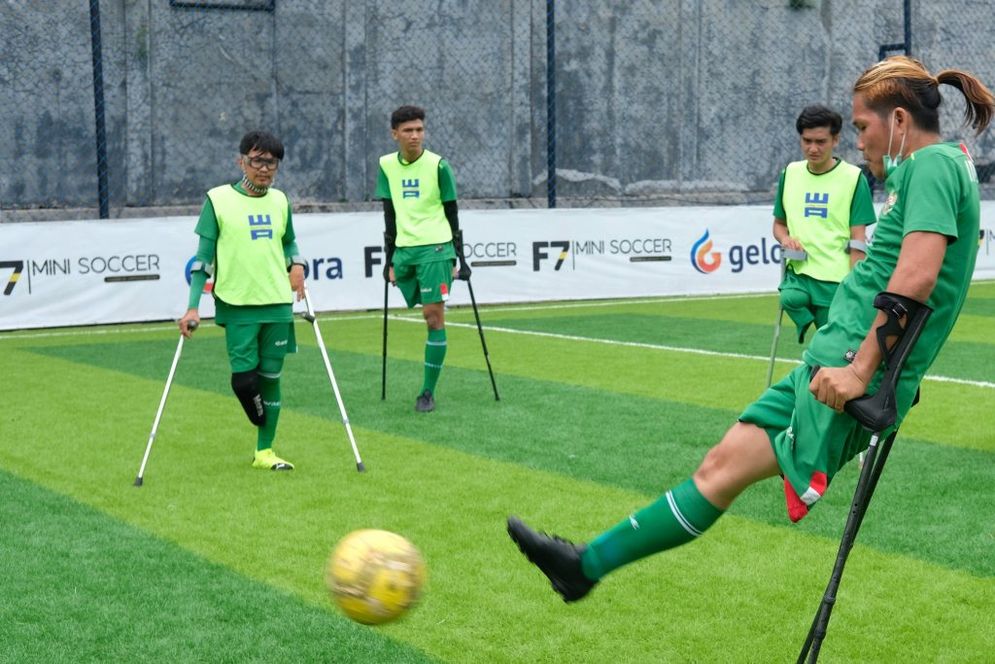 Latihan tim Garuda INAF