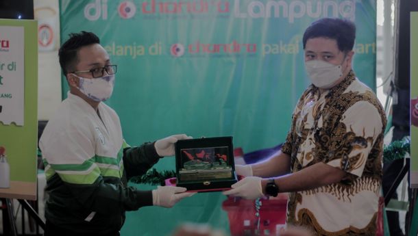 Mudahkan Konsumen Belanja ditengah Pandemi, Grab Gandeng Chandra Superstore Melalui Layanan GrabMart