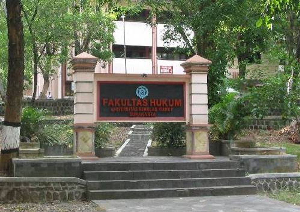 Fakultas Hukum UNS