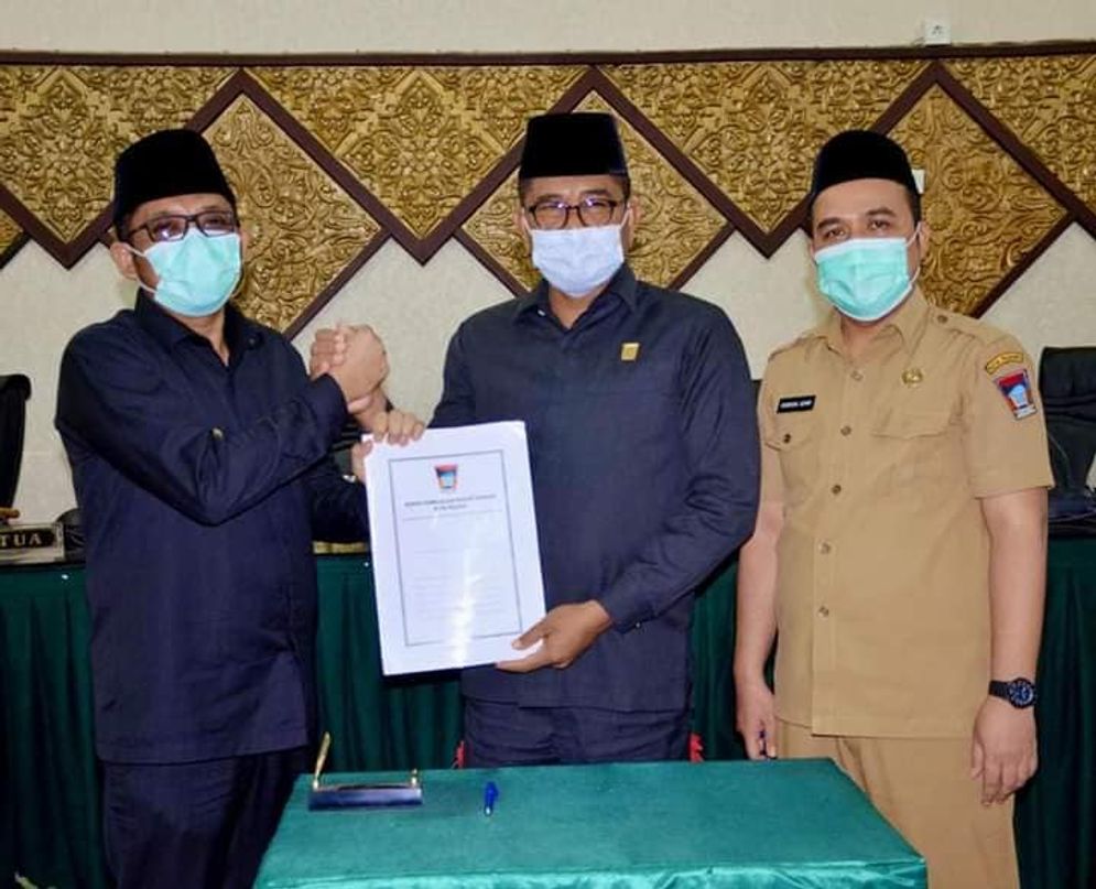 Wakil Wali Kota Padang Hendri Septa bersama Ketua DPRD Padang. Foto: ist