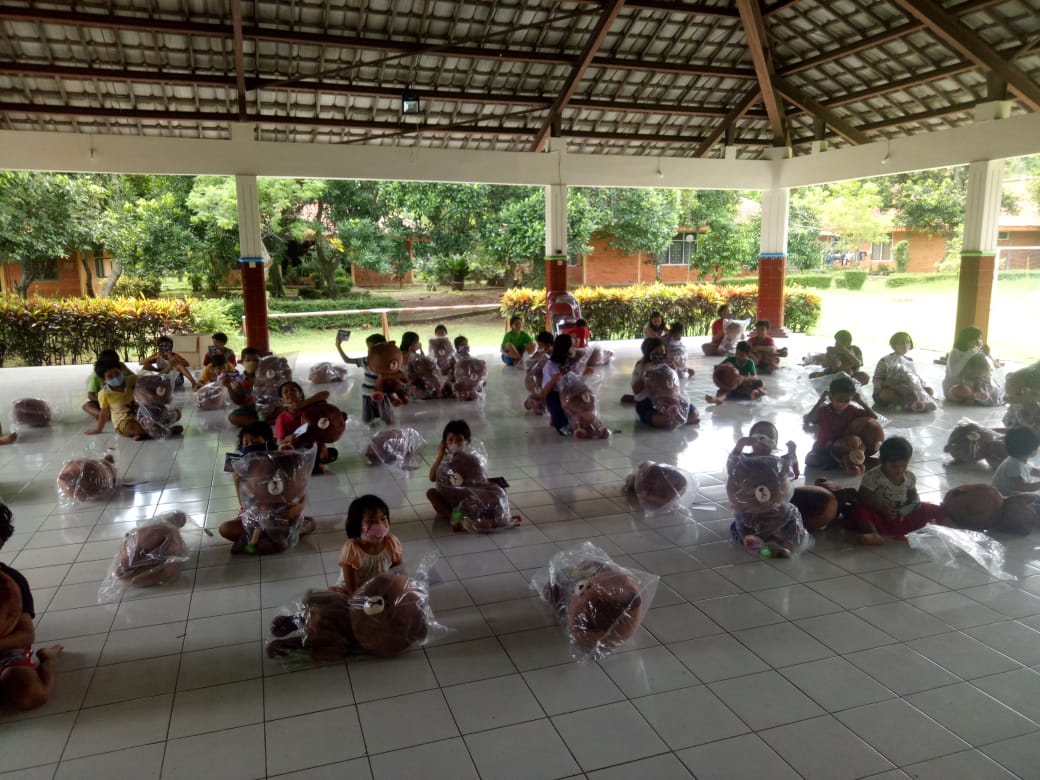 LINE Berbagi Kebahagiaan