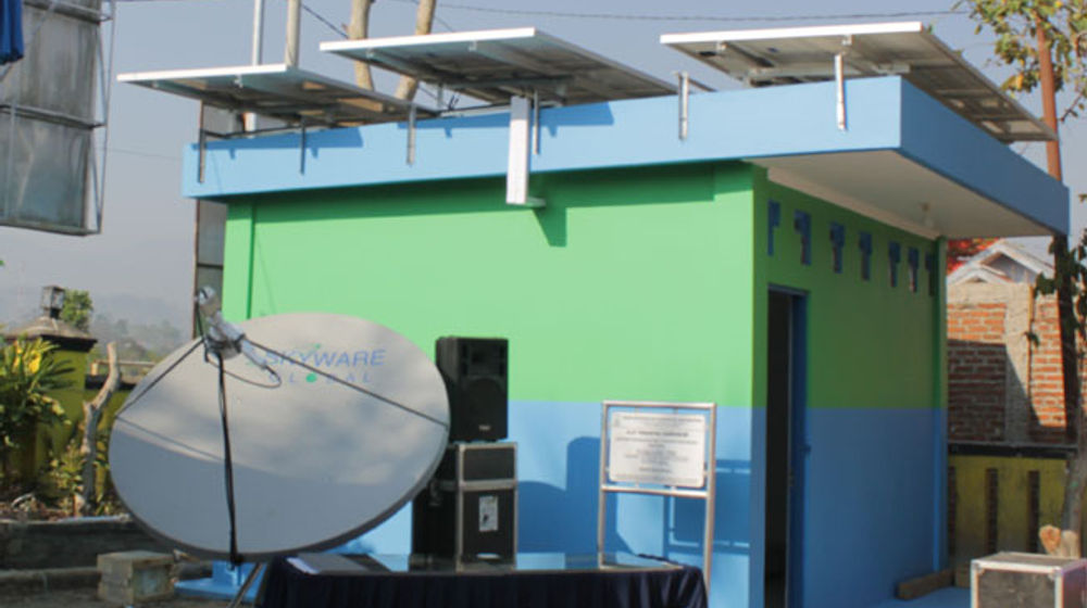 <p>Salah satu stasiun seismic BMKG-PT Len Industri. Dok: Len Industri.</p>
