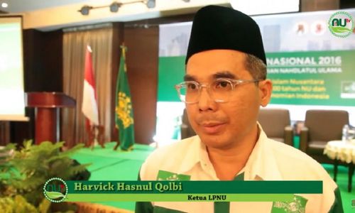 <p>Wakil Menteri Pertanian Harvick Hasnul Qolbi yang akan mendampingi Menteri Pertanian Syahrul Yasin Limpo. Harvick pernah menjabat beberapa jabatan penting di Pengurus Besar Nahdlatul Ulama (PBNU). / Dok. YouTube PBNU</p>
