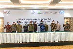 Penandatanganan Perjanjian Komitmen Jual Beli Saham untuk pembentukan holding hotel BUMN.