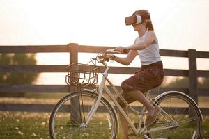<p>Ilustrasi virtual reality. Dok: Pexels.</p>
