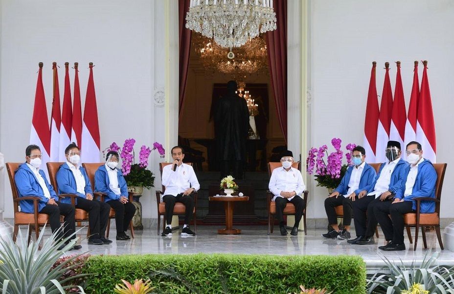 <p>Presiden Joko Widodo dan Wakil Presiden Maruf Amin mengumumkan reshuffle kabinet pada Selasa, 22 Desember 2020 / Dok. BPMI Setpres</p>
