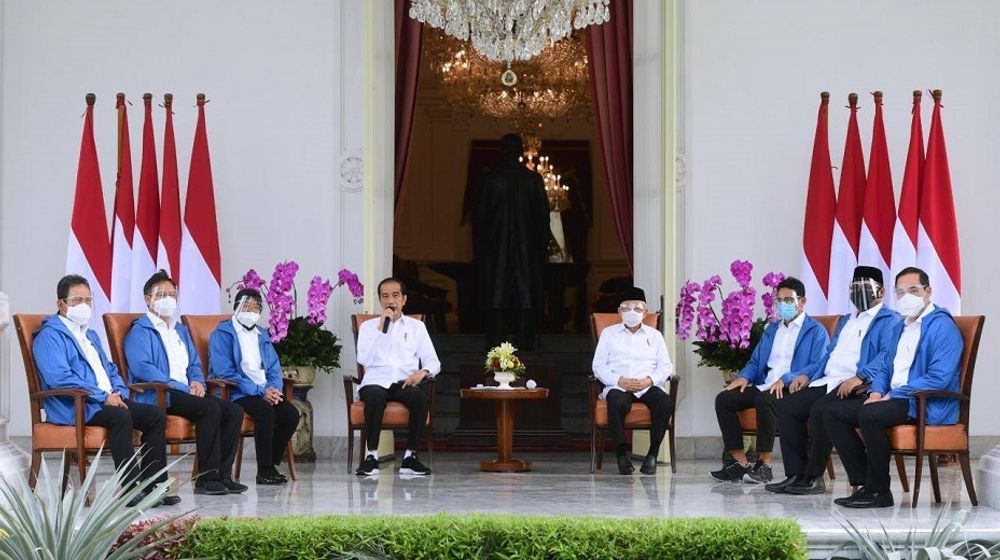 <p>Presiden Joko Widodo dan Wakil Presiden Maruf Amin mengumumkan reshuffle kabinet pada Selasa, 22 Desember 2020 / Dok. BPMI Setpres</p>

