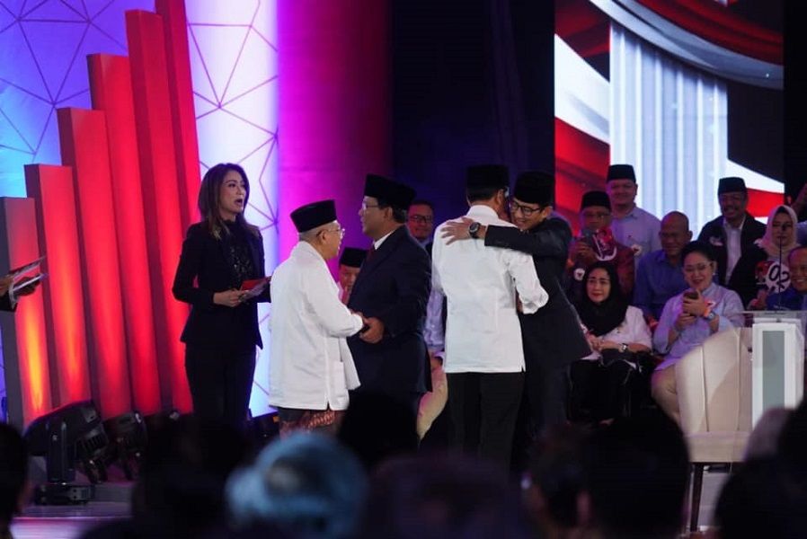 <p>Joko Widodo-Maruf Amin dan Prabowo Subianto-Sandiaga Uno saat debat kandidat Capres-Cawapres 2019 / Facebook @SandiSUno</p>
