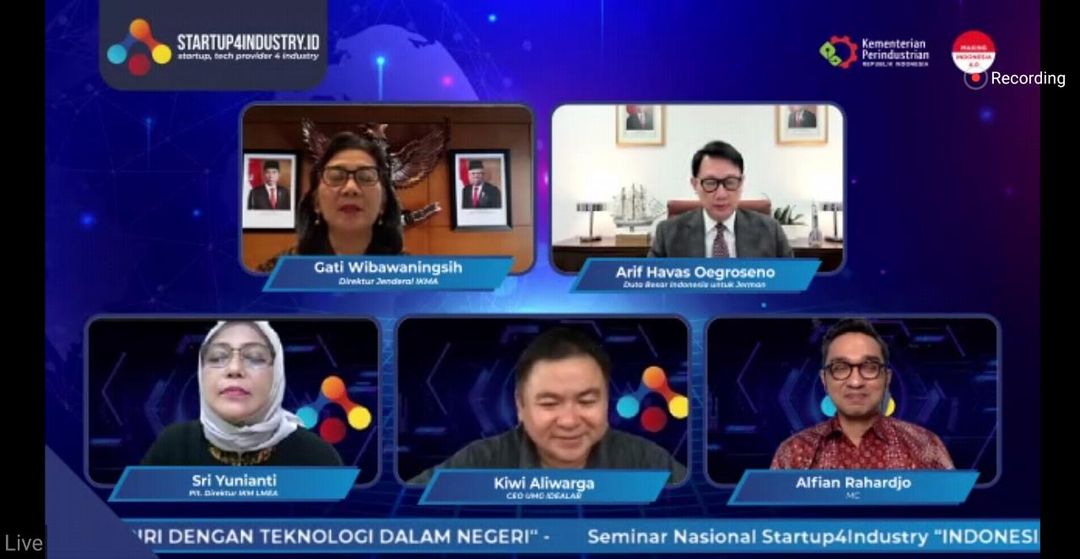 <p>Seminar Indonesia Percaya Diri Dengan Teknologi Dalam Negeri </p>
