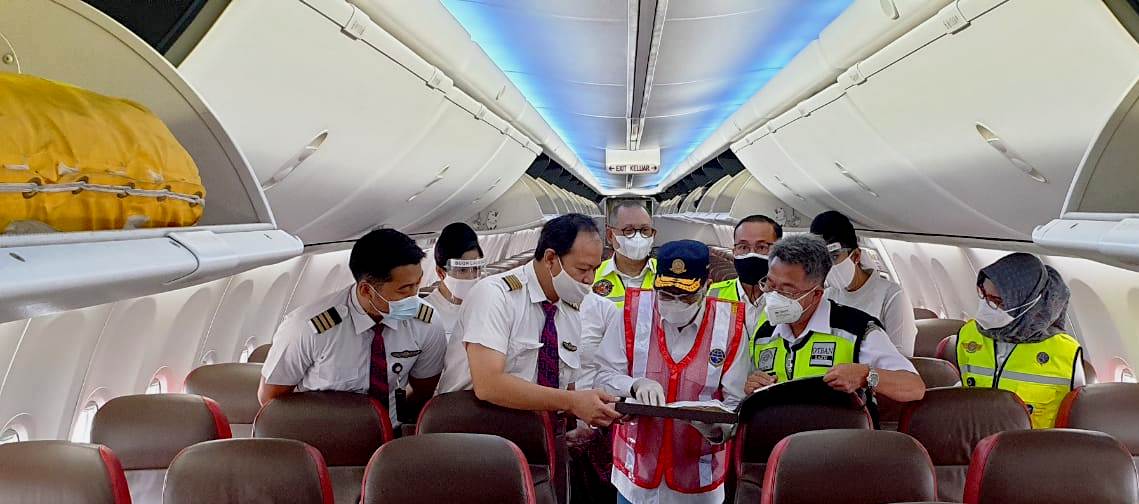 Menteri Perhubungan Budi Karya Sumadi melakukan ramp check Batik Air