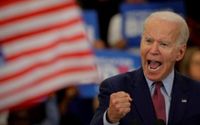 Joe Biden saat kampanye di Detroit, Michigan, Amerika Serikat, Senin (9/3/2020). 