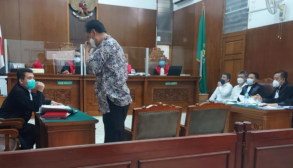 Sidang Direktur Utama AISA Joko Mogoginta dan Budhi Istanto Direktur AISA, di Pengadilan Negeri Jakarta Selatan, Rabu (20/1/2021).