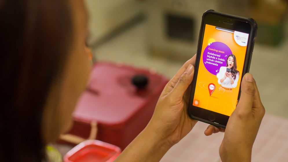 Dukung Pelaku UMKM Perluas Pangsa Pasar, Telkomsel dan Gojek Integrasikan Layanan Iklan Digital