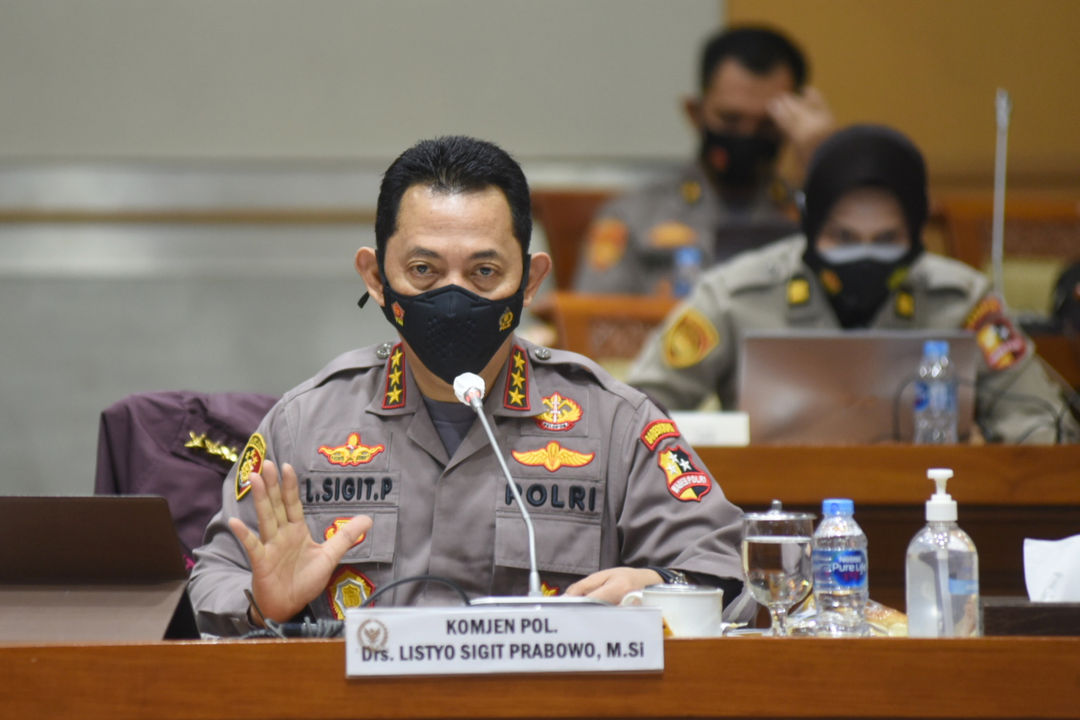 <p>Calon Kapolri Komjen Pol Listyo Sigit Prabowo mengikuti Uji Kelayakan dan Kepatutan Calon Kapolri di ruang Komisi III DPR, Kompleks Parlemen Senayan, Jakarta, Rabu, 20 Januari 2021. Foto: Biro Pemberitaan DPR</p>
