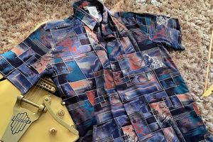 <p>Contoh pakaian yang dijual di Giant Hope / Instagram: @gianthope</p>
