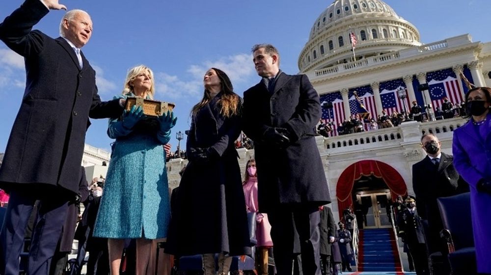 <p>Joe Biden dari Partai Demokrat pada Rabu, 20 Januari 2021, resmi dilantik sebagai Presiden ke-46 Amerika Serikat (AS) / Foto: Path.com</p>
