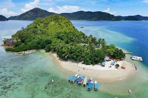 Kawasan wisata Pulau Setan di Mandeh Sumatra Barat