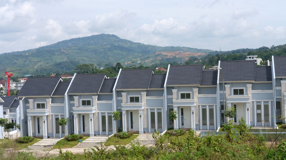 <p>Suasana perumahan cluster di kawasan Sentul, Kabupaten Bogor, Jawa Barat, Sabtu, 2 Januari 2021. Foto: Ismail Pohan/TrenAsia</p>
