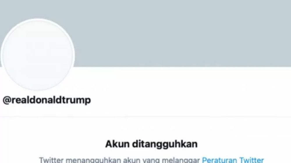 Twitter Blokir Permanen Akun Trump