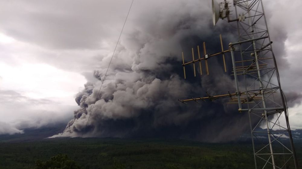 Semburan awan panas Gunung Semeru, Sabtu 16 Januari 2021