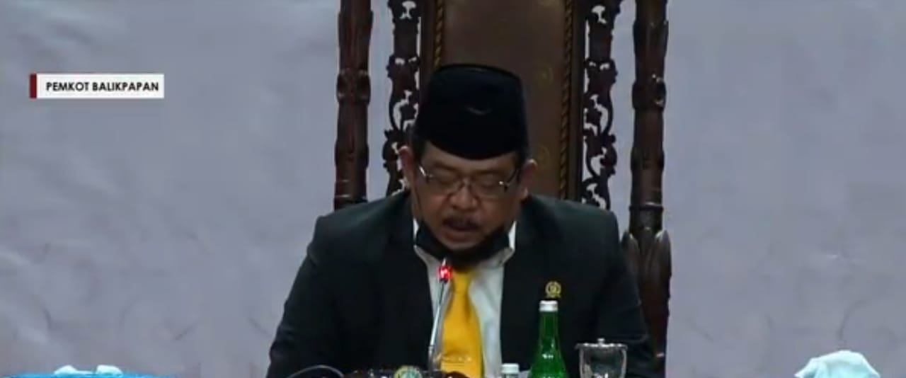 Ketua DPRD Balikpapan Abdulloh saat Paripurna Istimewa HUT Kota Balikpapan 124 tahun