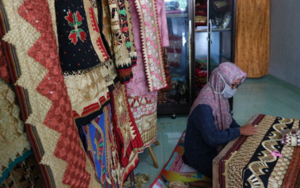 UMKM kain tapis Lampung.