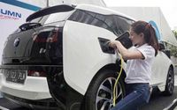 Industri baterai mobil listrik.