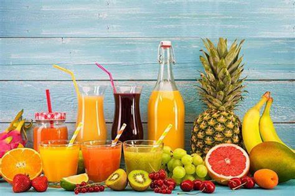 Ilustrasi - Jus menjadi menu diet Wendy Red Velvet. Selama empat bulan, dia hanya mengonsumsi jus sayur dan buah-buahan untuk menurunkan 15 kg berat badannya.