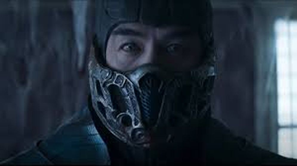 Joe Taslim berperan sebagai Sub-Zero