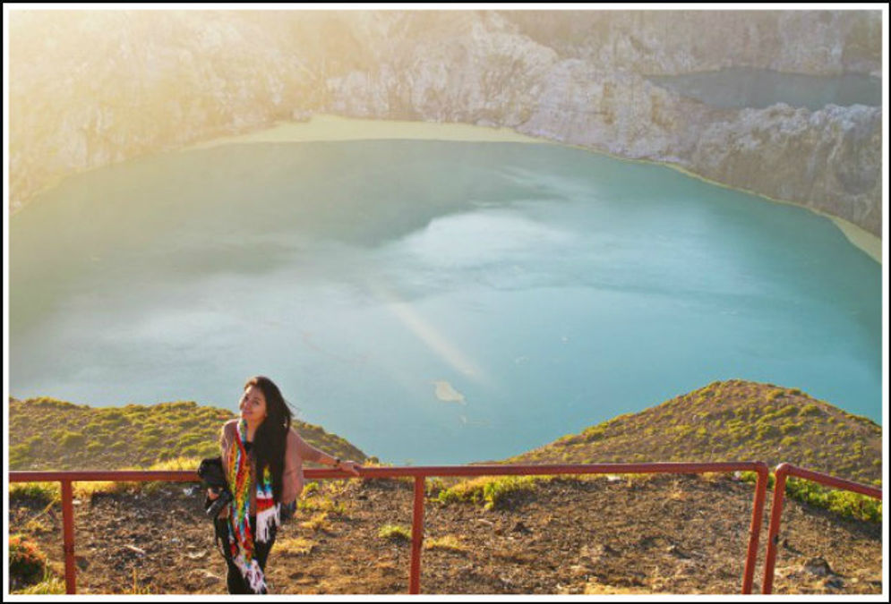 Kelimutu-Crater-Lake.jpg
