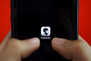<p>FILE PHOTO: The social audio app Clubhouse is seen on a mobile phone in this illustration picture taken February 8, 2021. REUTERS/Florence Lo/Illustration/File Photo</p>
