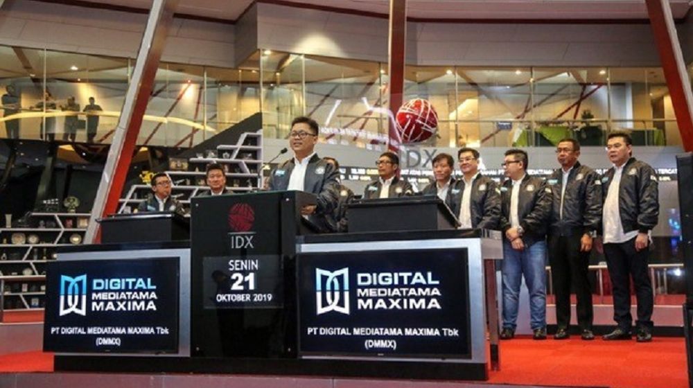 <p>Manajemen PT Digital Mediatama Maxima Tbk (DMMX) di PT Bursa Efek Indonesia (BEI) / Dok. BEI </p>
