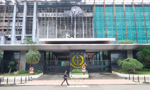 <p>Gedung Kejaksaan Agung di Jalan Sultan Hasanuddin, Kebayoran Baru, Jakarta Selatan, Senin, 22 Februari 2021. Foto: Ismail Pohan/TrenAsia</p>
