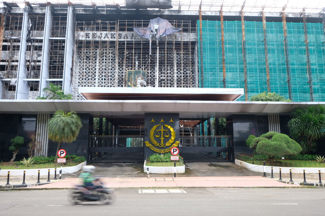 <p>Gedung Kejaksaan Agung di Jalan Sultan Hasanuddin, Kebayoran Baru, Jakarta Selatan, Senin, 22 Februari 2021. Foto: Ismail Pohan/TrenAsia</p>
