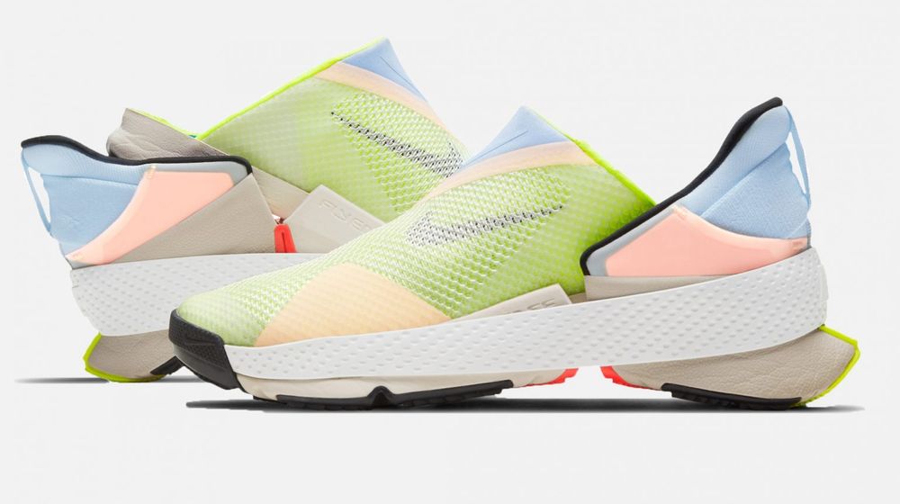 <p>Nike Go FlyEase Dezeendotcom</p>
