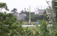 <p>Suasana lengang lokasi pembangunan menara MUI yang mangkrak di kawasan Bambu Apus , Jakarta Timur. Foto: Panji Asmoro/TrenAsia</p>

