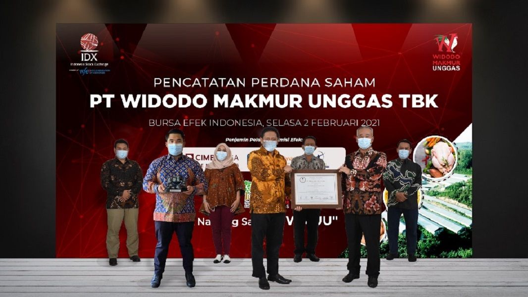 <p>Emiten peternakan PT Widodo Makmur Unggas Tbk (WMUU) mencatatkan saham perdana di Bursa Efek Indonesia (BEI), Selasa, 2 Februari 2021. / Dok. BEI</p>
