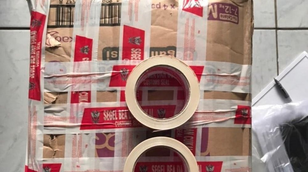 <p>Direktorat Jenderal Bea dan Cukai Kementerian Keuangan (Kemenkeu) mengamankan 8.000 rokok ilegal pada transaksi online. / Bea Cukai</p>
